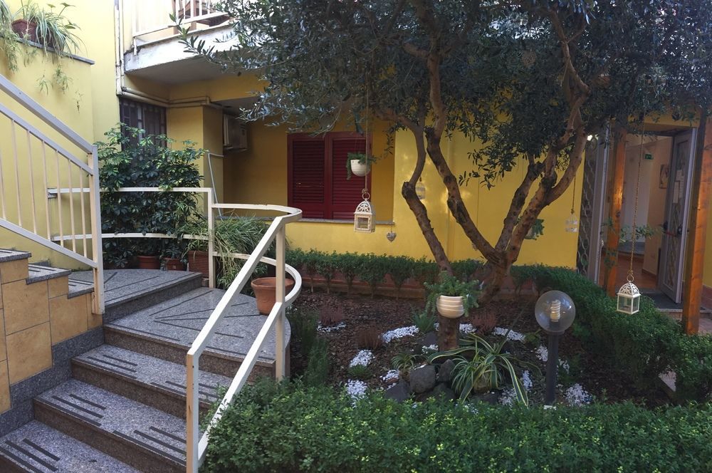Albergo Del Pino Cercola Exterior photo